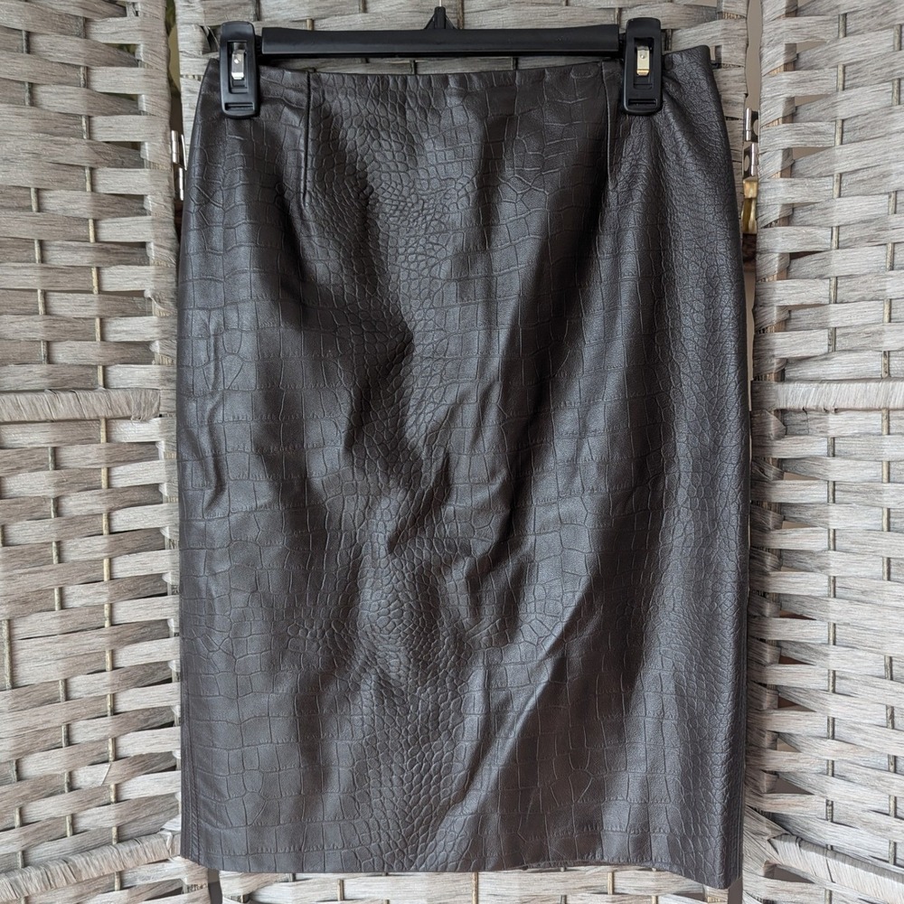 Vtg Les Copains Brown Crocodile Embossed Leather Pencil Skirt Fits US 4‎ Italian
